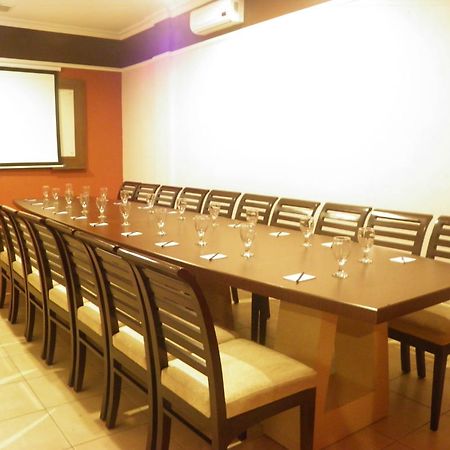 Hotel C3 Semarang Exterior foto